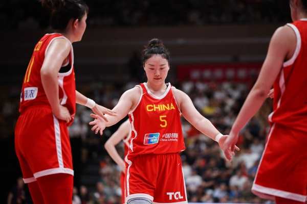 王兆丰：中国女篮被各队重点研究 大部分主力的打法特点已是明牌
